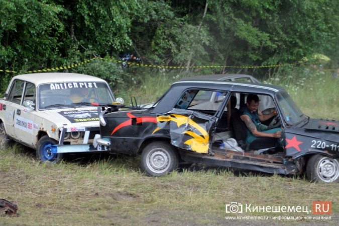 Машина «ДПС» победила на «Авто-бойне» в Заволжске фото 5